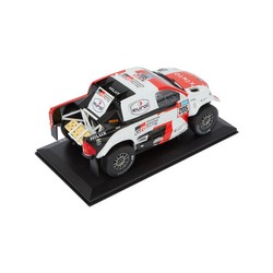 Toyota Gazoo Racing 1:24 Modellauto Dakar HILUX T1+